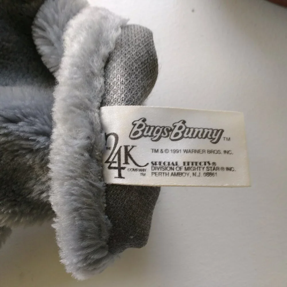 Hand puppets: Bugs Bunny & Donald Duck 2 used